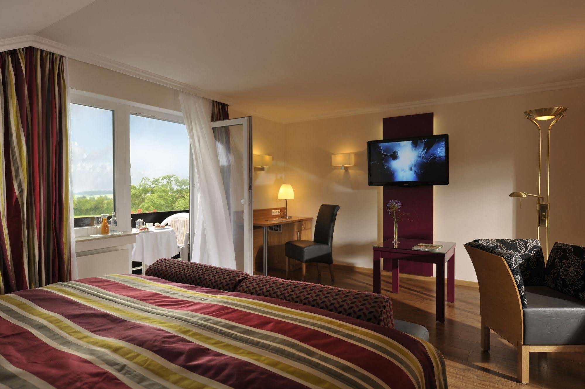 Landidyll Hotel Restaurant Birkenhof Klosterkumbd Eksteriør billede